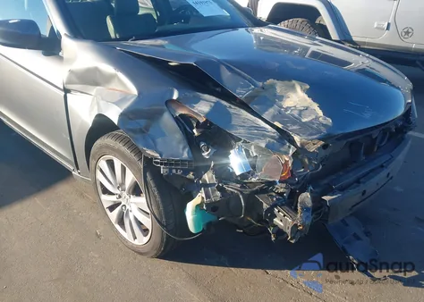 2011 Honda Accord 3.5 Ex-L из США, поврежденный, VIN 1HGCP3F80BA003972